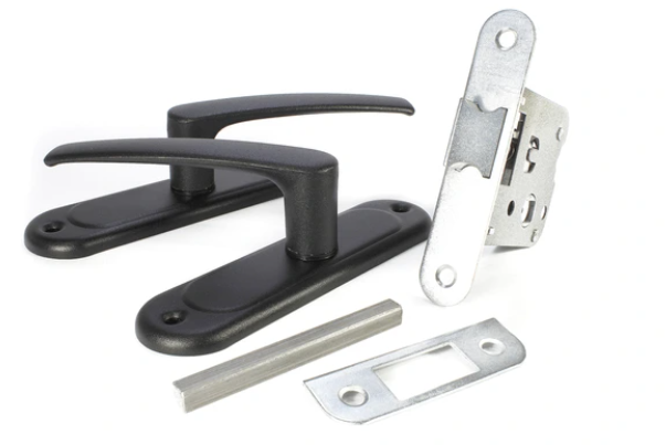 Door Hardware Pic