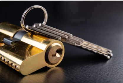 Do More Pins in a Cylinder Make It More Secure? - umaylocks.com