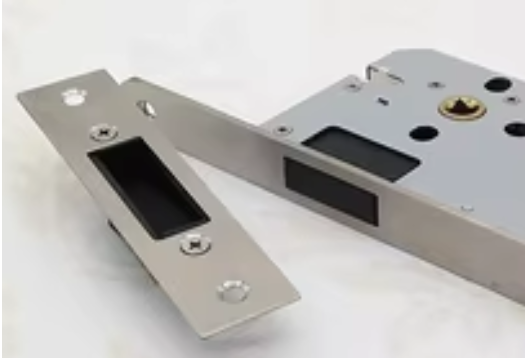 magnetic silent door lock